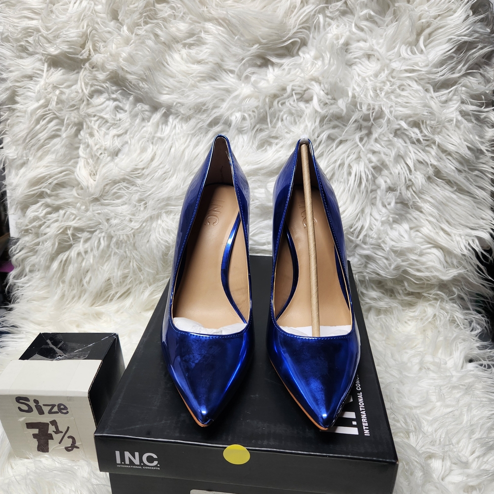 INC International Concepts Metallic Royal Blue Pointed Toe Stiletto Heels - Picture 2 of 2